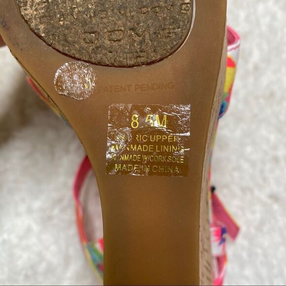 Gianni Bini Multicolored Sparkly Wedges 8.5 - Picture 8 of 8